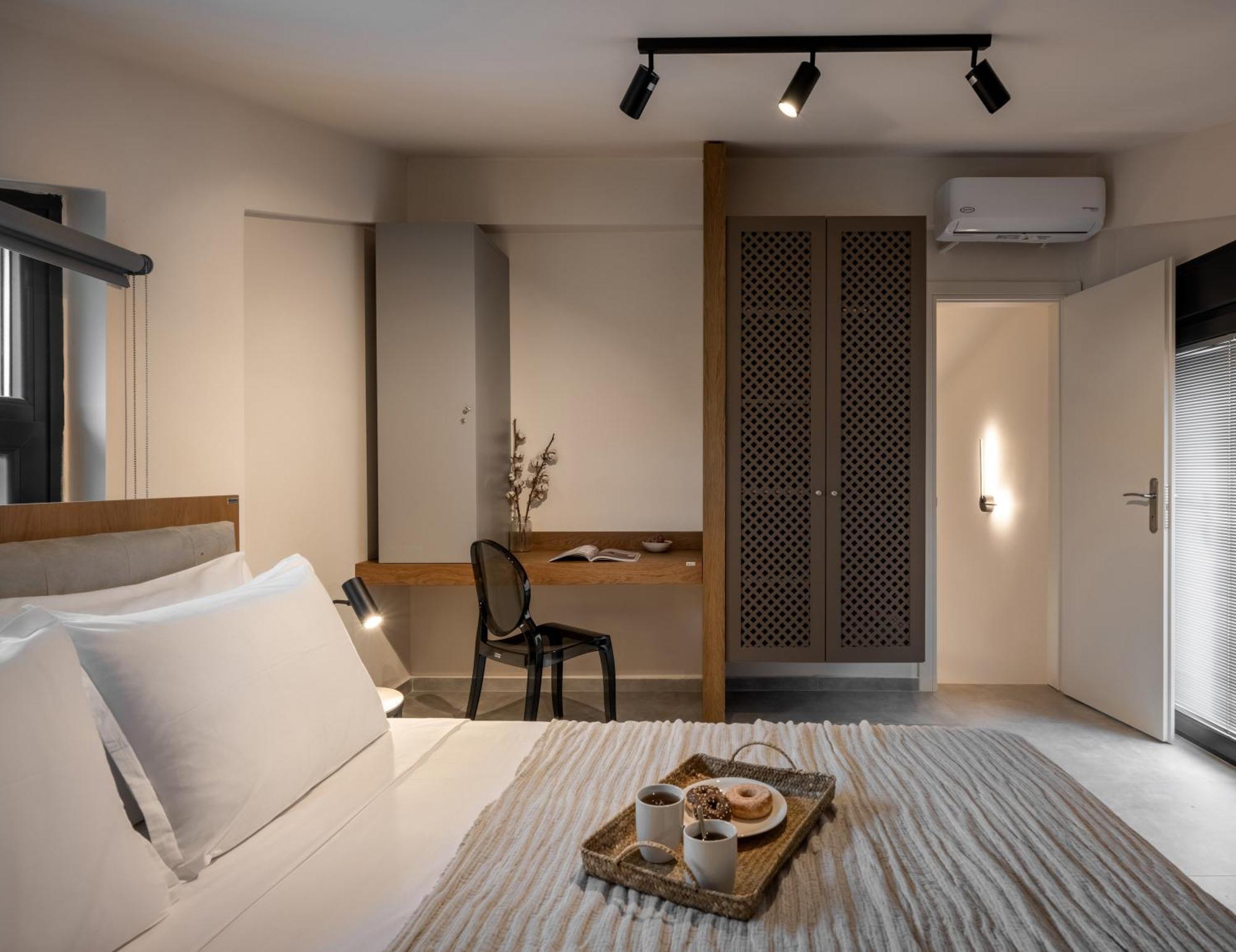 Iris Suites Nikiti Extérieur photo